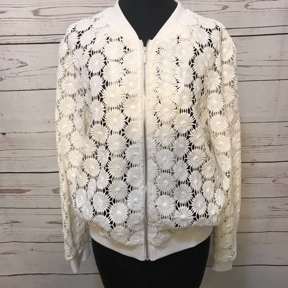 XOXO White Crochet Bomber Jacket - Picture 4 of 7